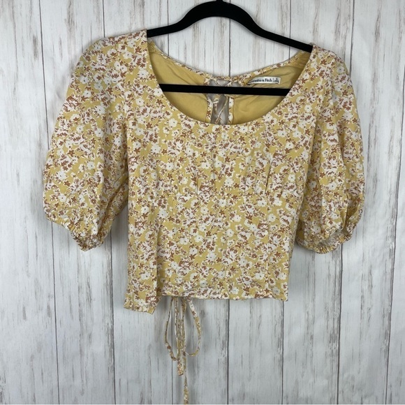 Abercrombie and Fitch yellow floral lace up top - Picture 1 of 5